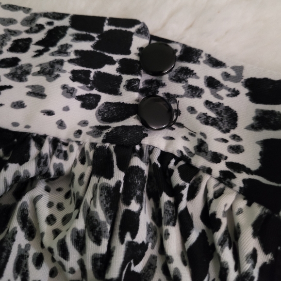 Essentials by Milano High neck sleeveless tops size medium - Picture 9 of 10